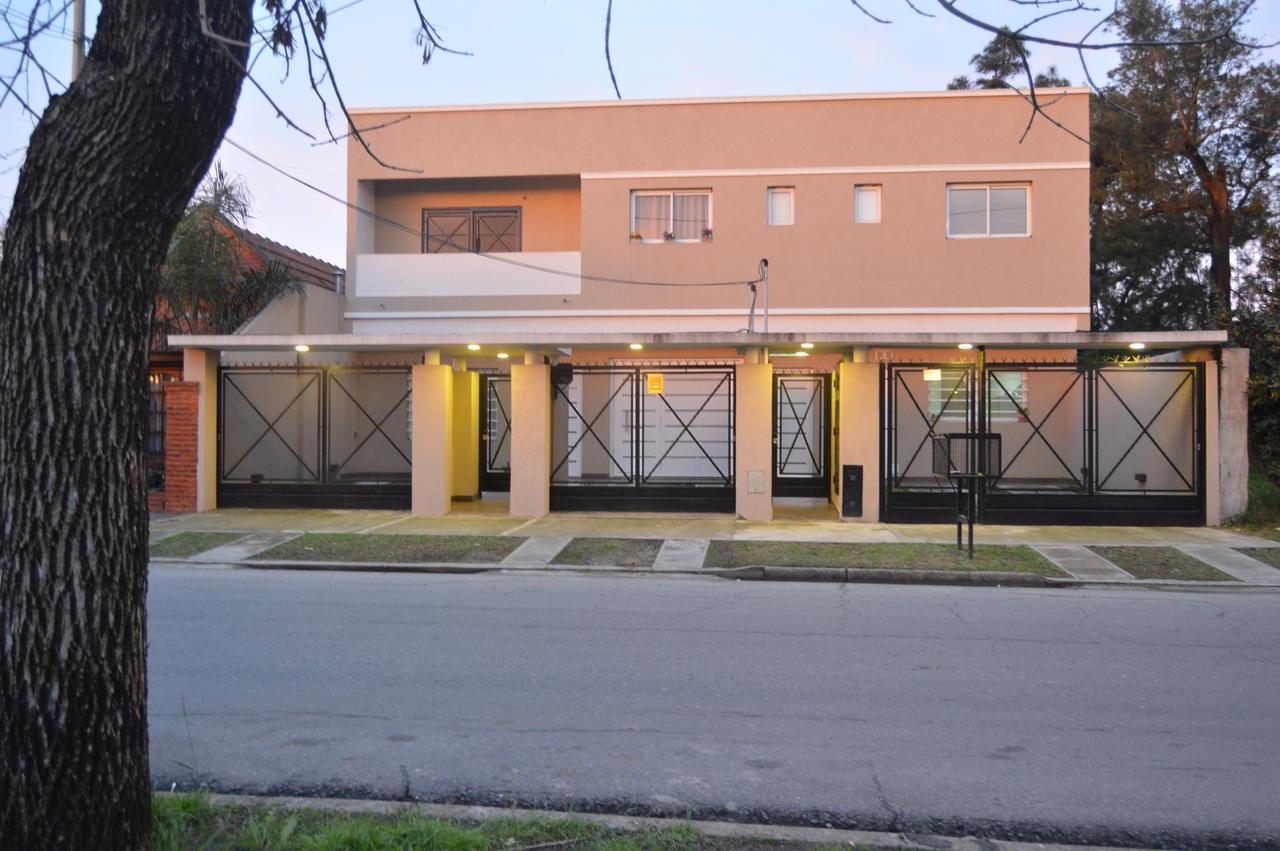 Mendoza Apartments Ezeiza Airport Luis Guillon Exterior foto