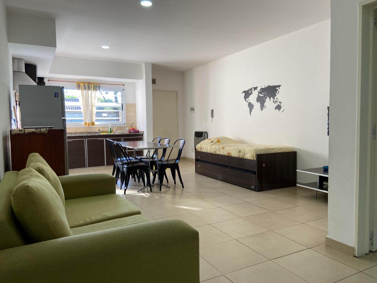 Mendoza Apartments Ezeiza Airport Luis Guillon Exterior foto